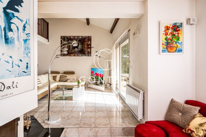 Vente Maison 155&nbsp;m² 5&nbsp;Pièces Saint-Didier-au-Mont-d'Or