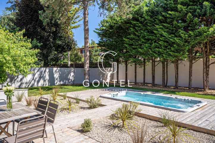 maison 5 Pièces en vente sur CALUIRE ET CUIRE (69300) Vente Maison 158 m² 5 Pièces Caluire-et-Cuire