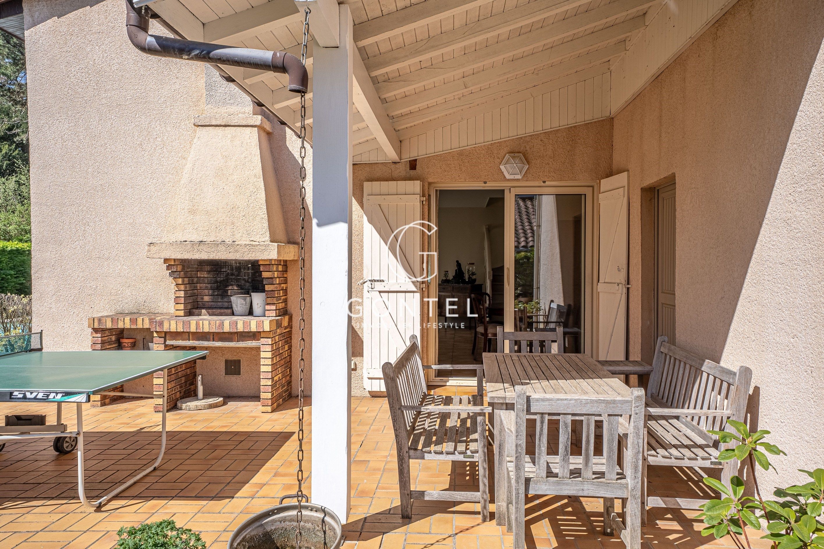 maison 5 Pièces en vente sur ST CYR AU MONT D OR (69450)