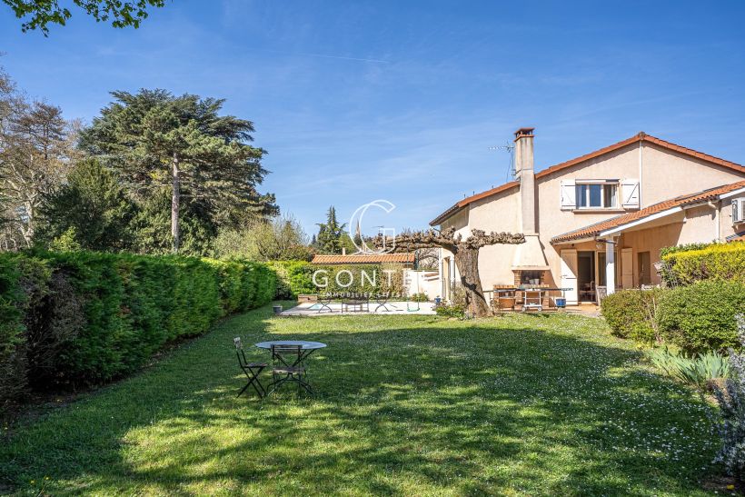 maison 5 Pièces en vente sur ST CYR AU MONT D OR (69450)