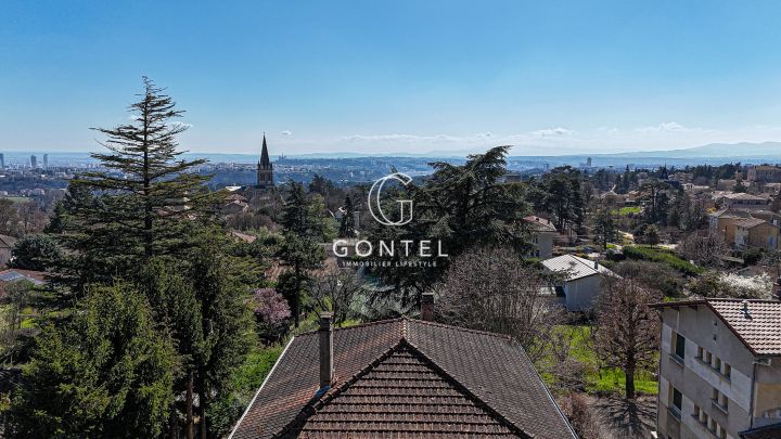 Vente Maison 200 m² 5 Pièces Saint-Cyr-au-Mont-d'Or