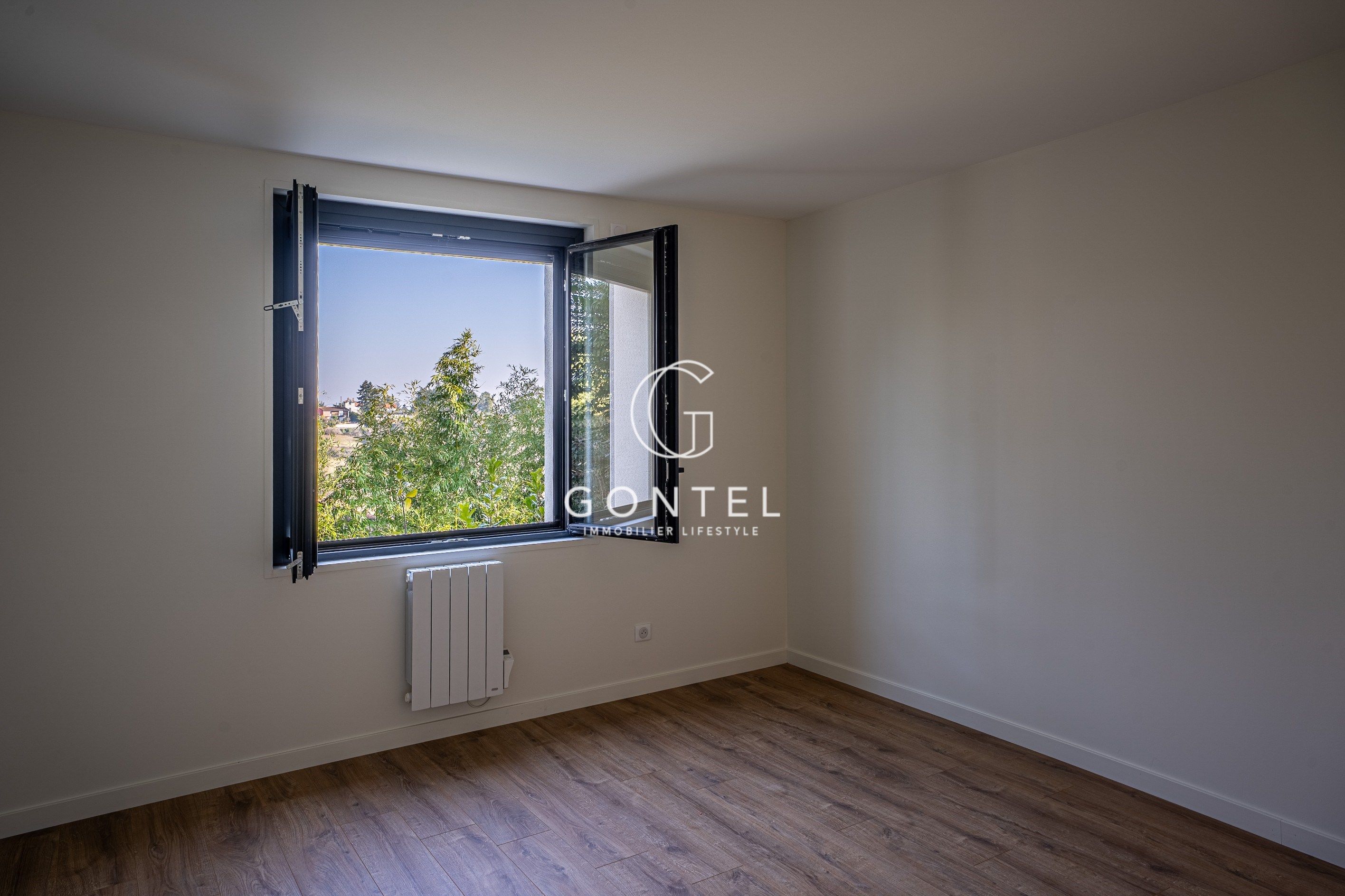 maison 7 Pièces en vente sur ST CYR AU MONT D OR (69450)