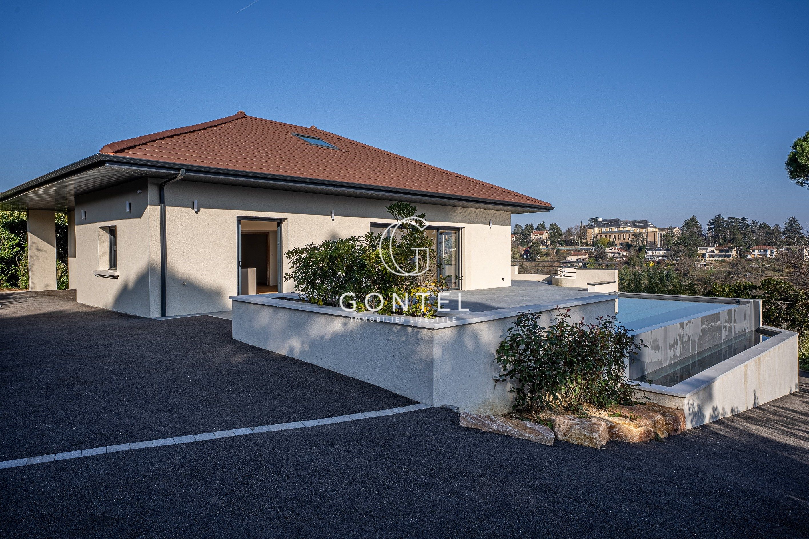 maison 7 Pièces en vente sur ST CYR AU MONT D OR (69450)