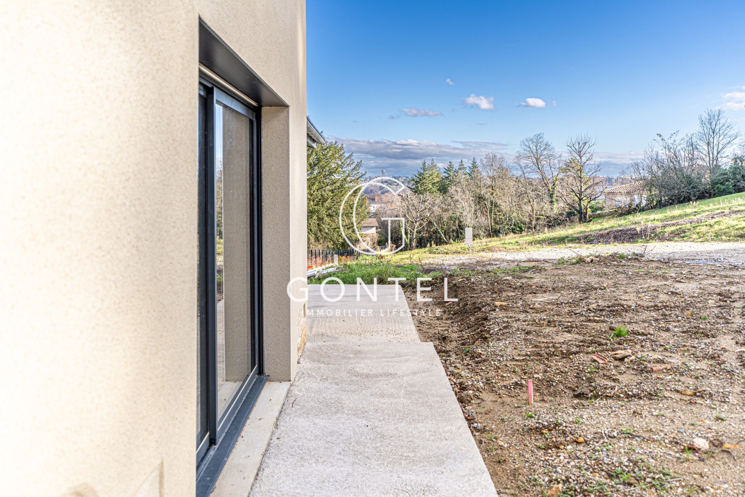 maison 4 Pièces en vente sur ST CYR AU MONT D OR (69450)