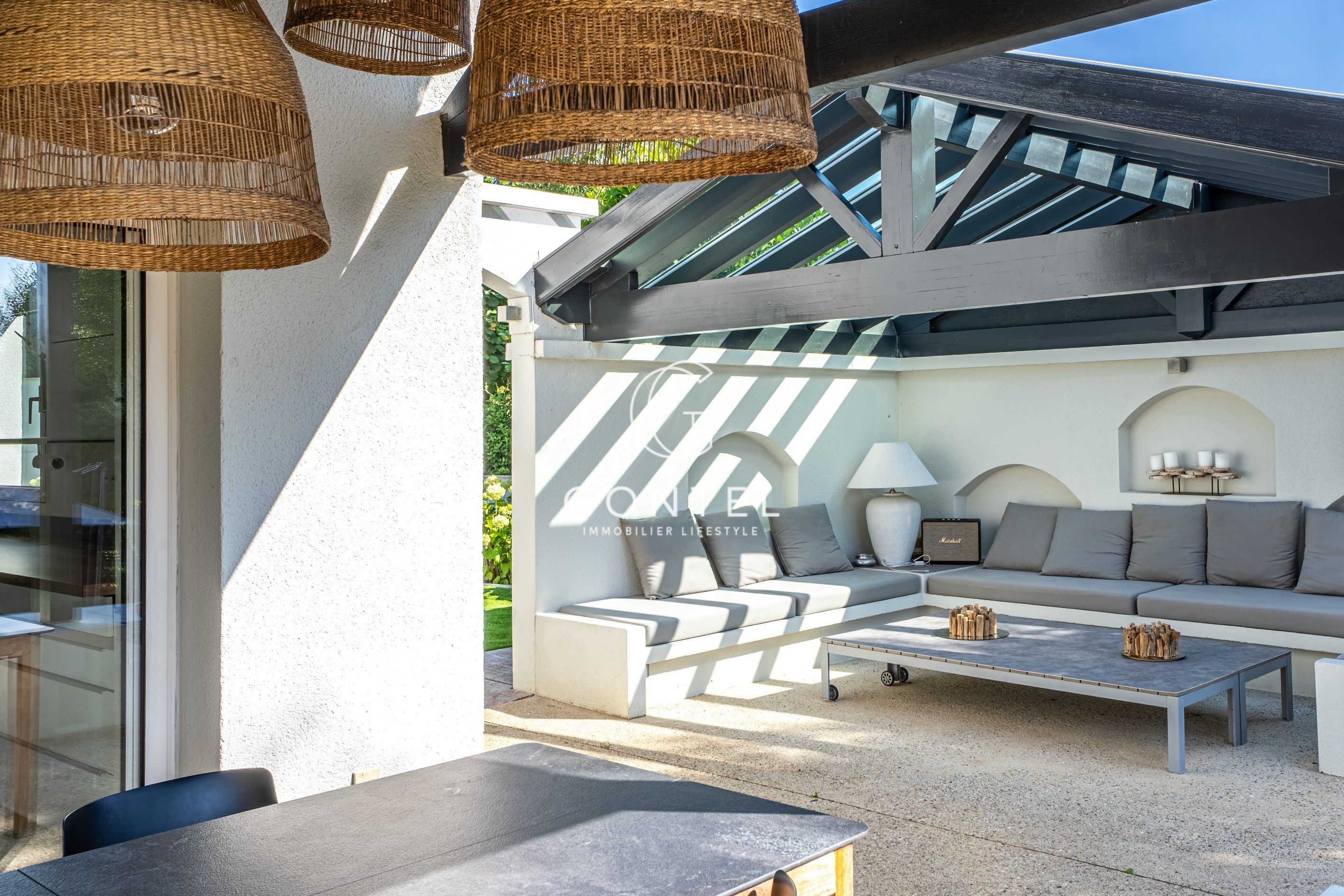 maison 6 Pièces en vente sur ST DIDIER AU MONT D OR (69370)