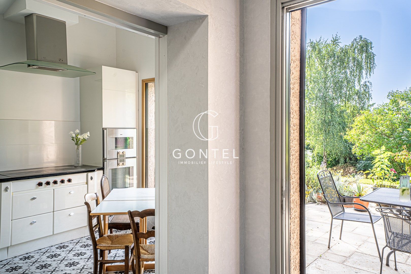 maison 7 Pièces en vente sur ST CYR AU MONT D OR (69450)