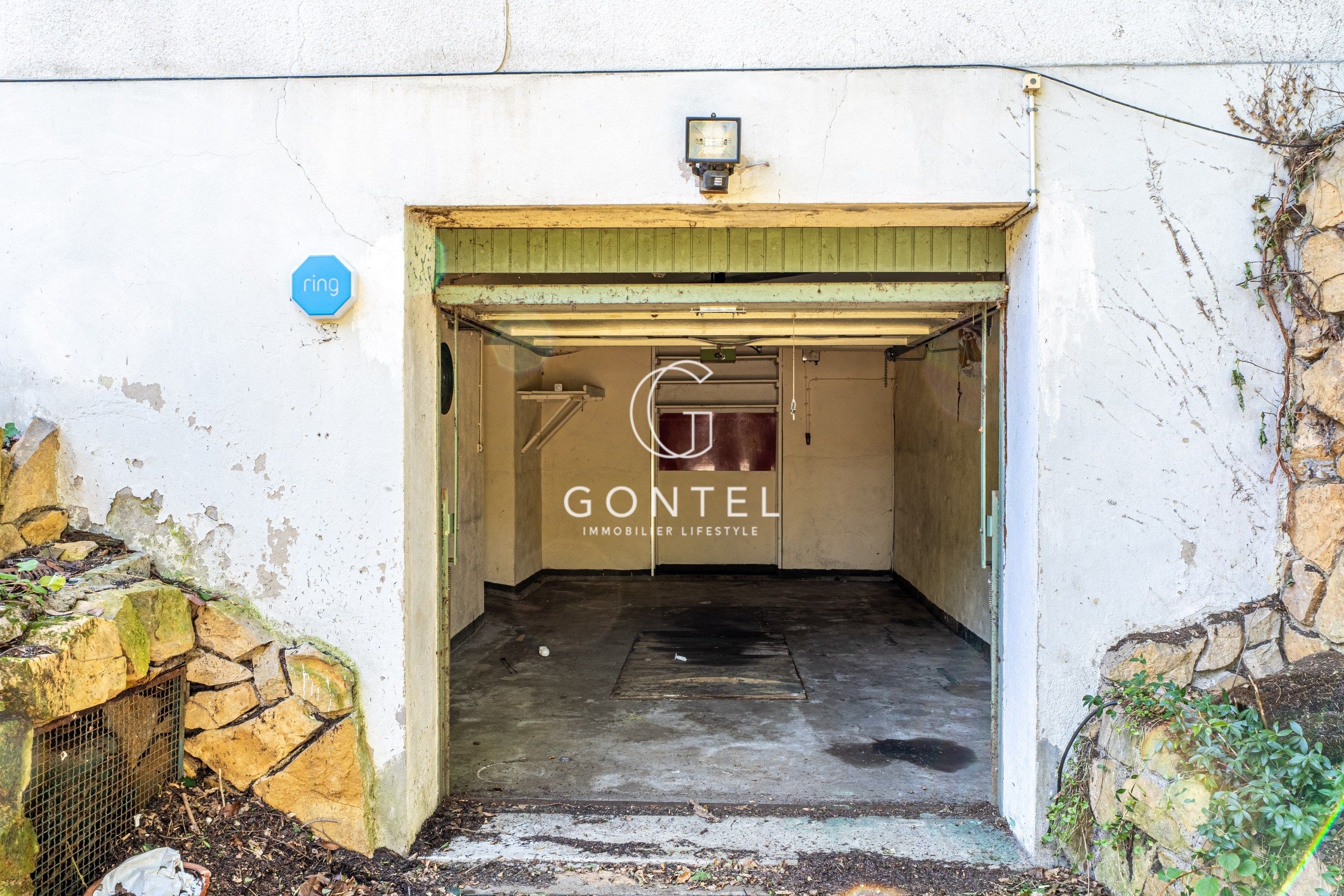 maison 9 Pièces en vente sur STE FOY LES LYON (69110)