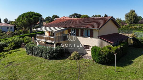 Vente Maison 138&nbsp;m² 6&nbsp;Pièces Saint-Didier-au-Mont-d'Or