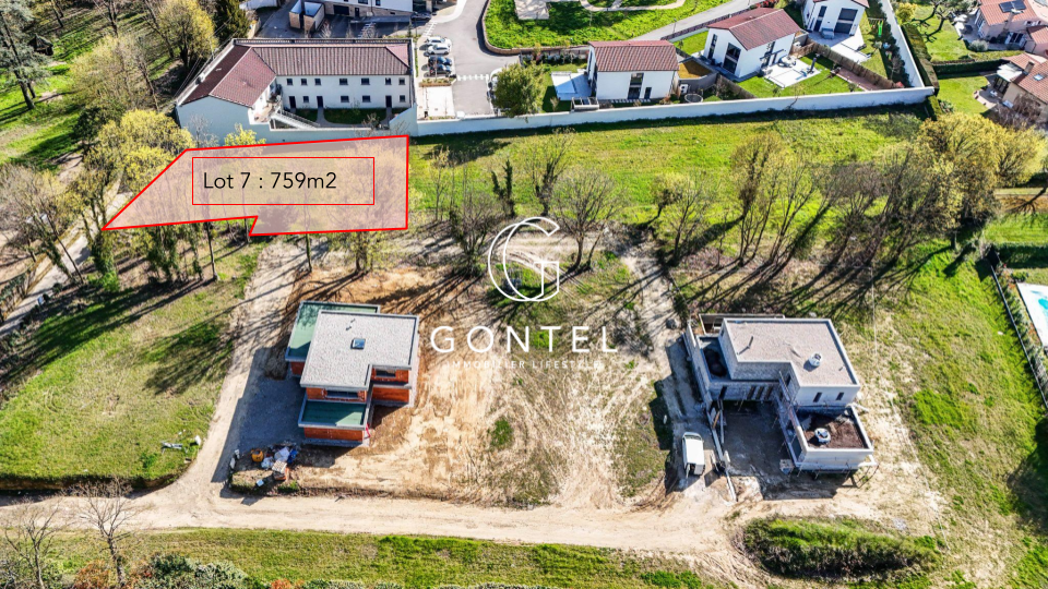 terrain en vente sur ST CYR AU MONT D OR (69450)