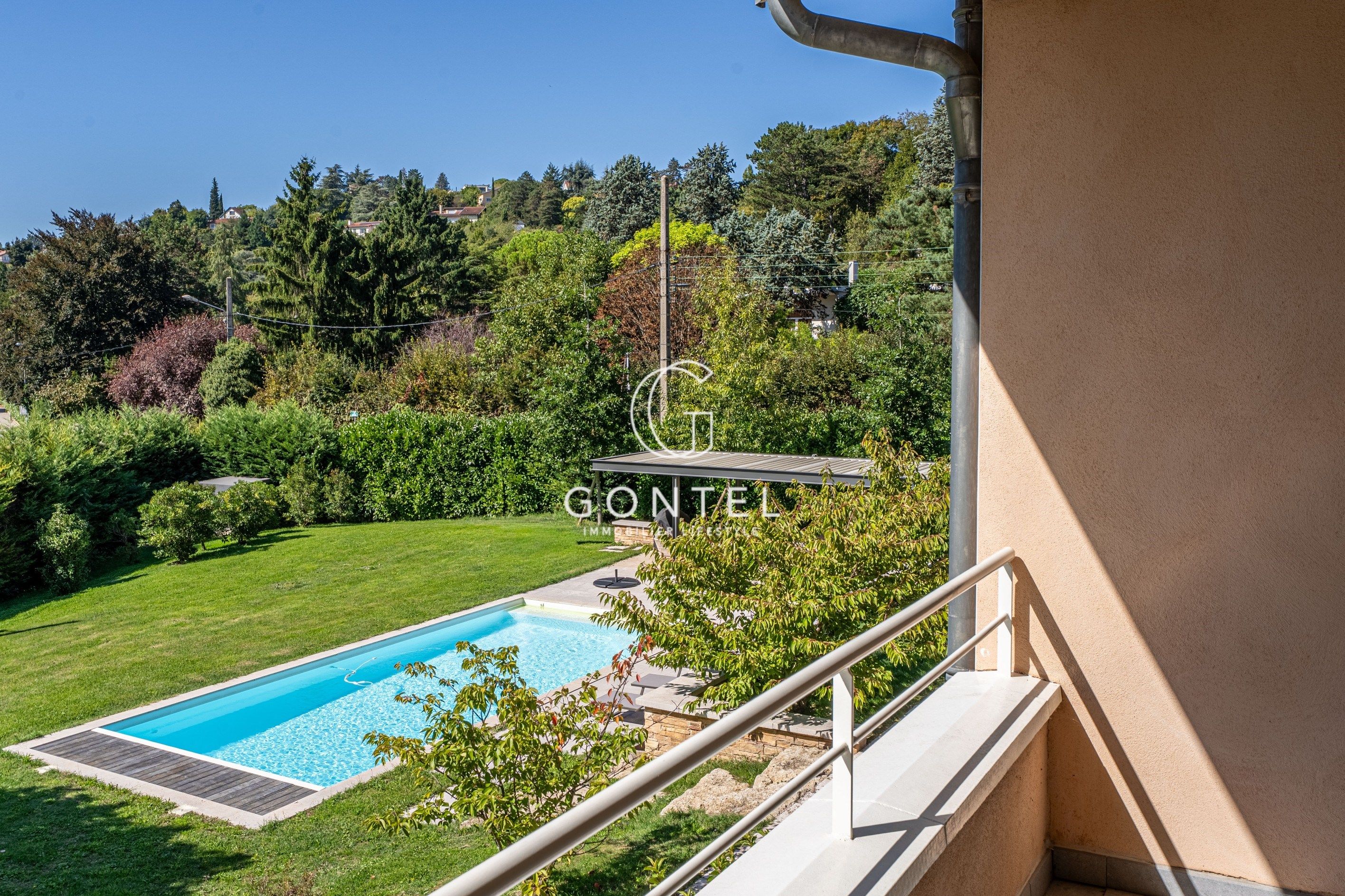 maison 5 Pièces en vente sur ST CYR AU MONT D OR (69450)