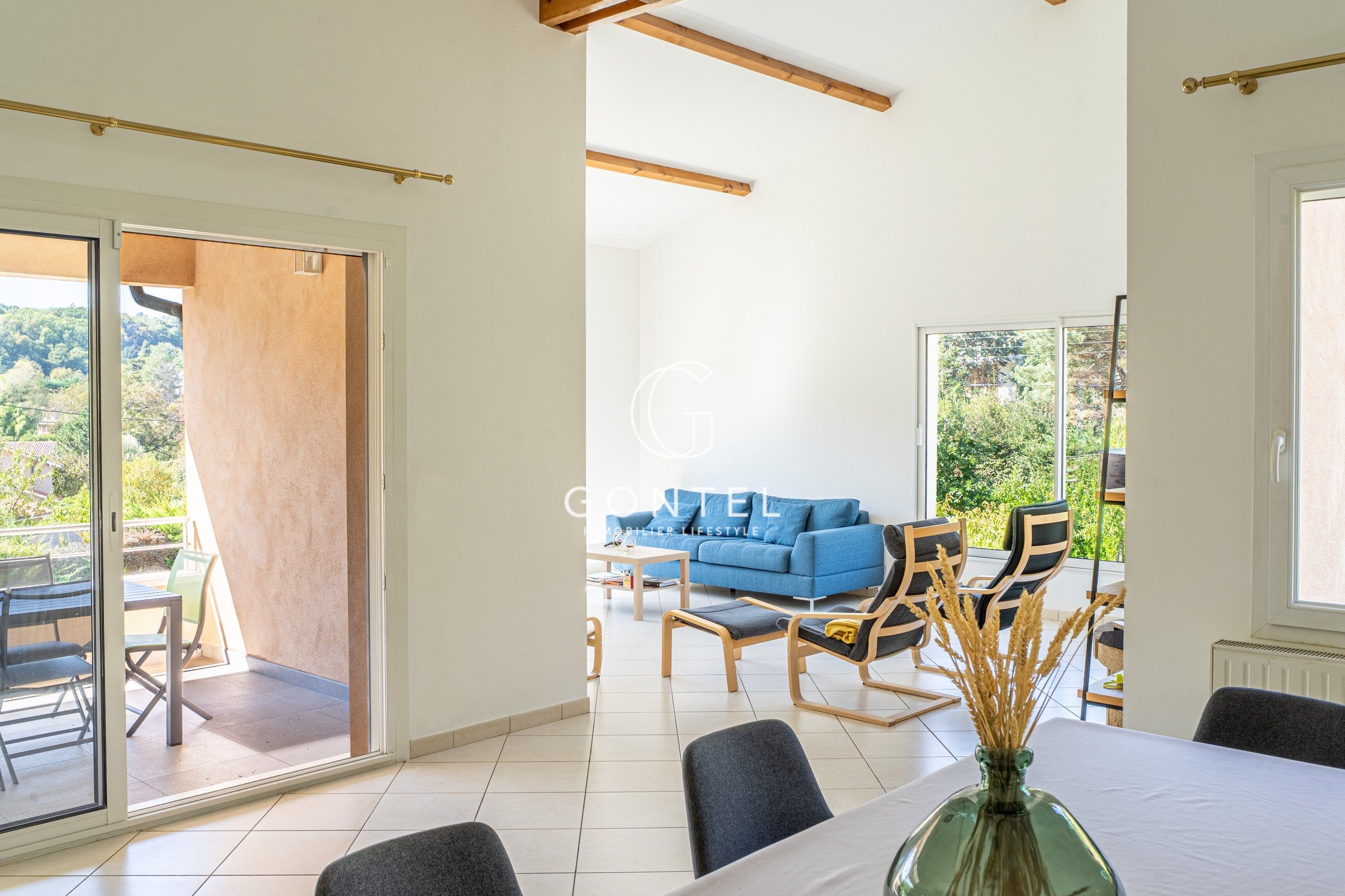 maison 5 Pièces en vente sur ST CYR AU MONT D OR (69450)