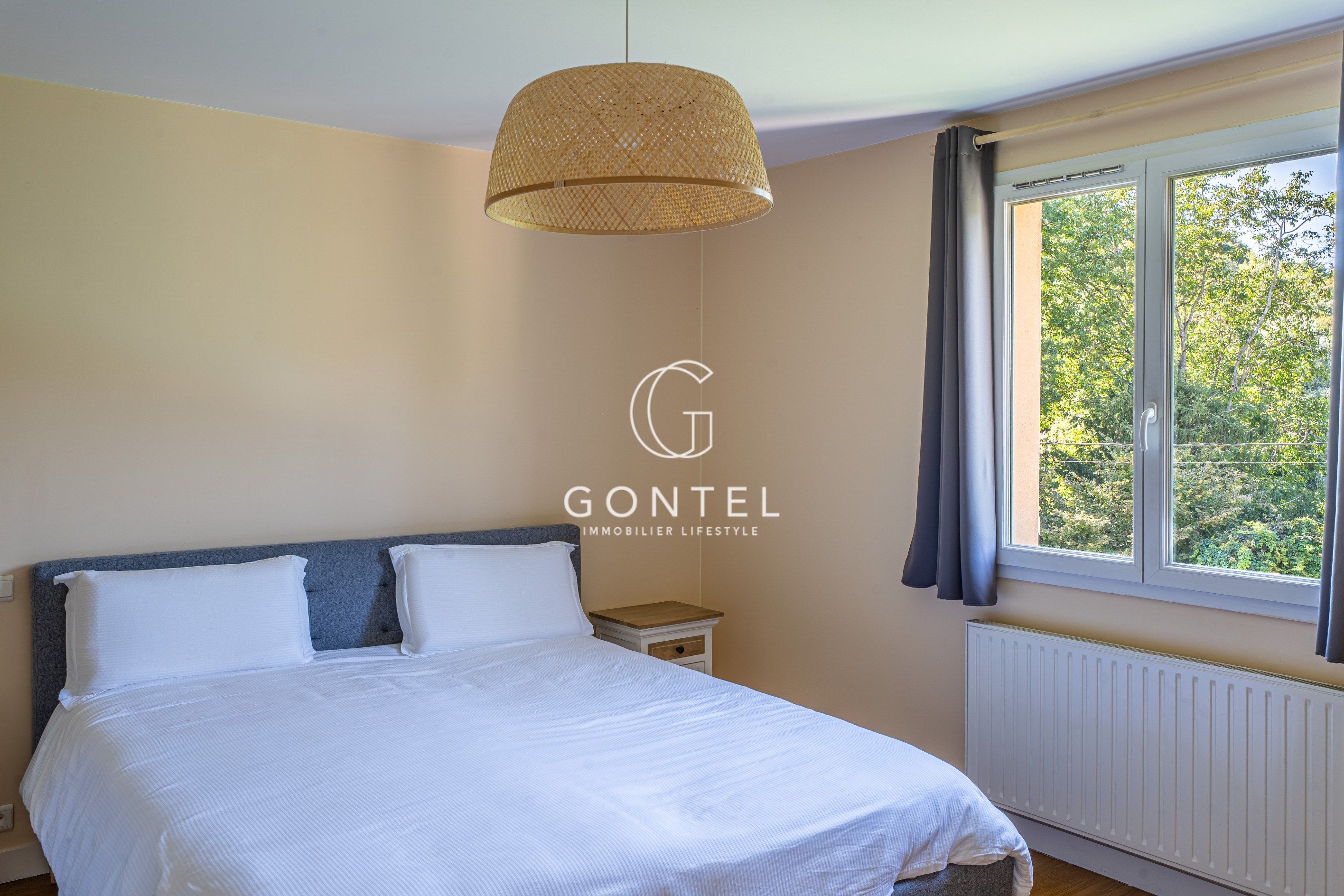 maison 5 Pièces en vente sur ST CYR AU MONT D OR (69450)