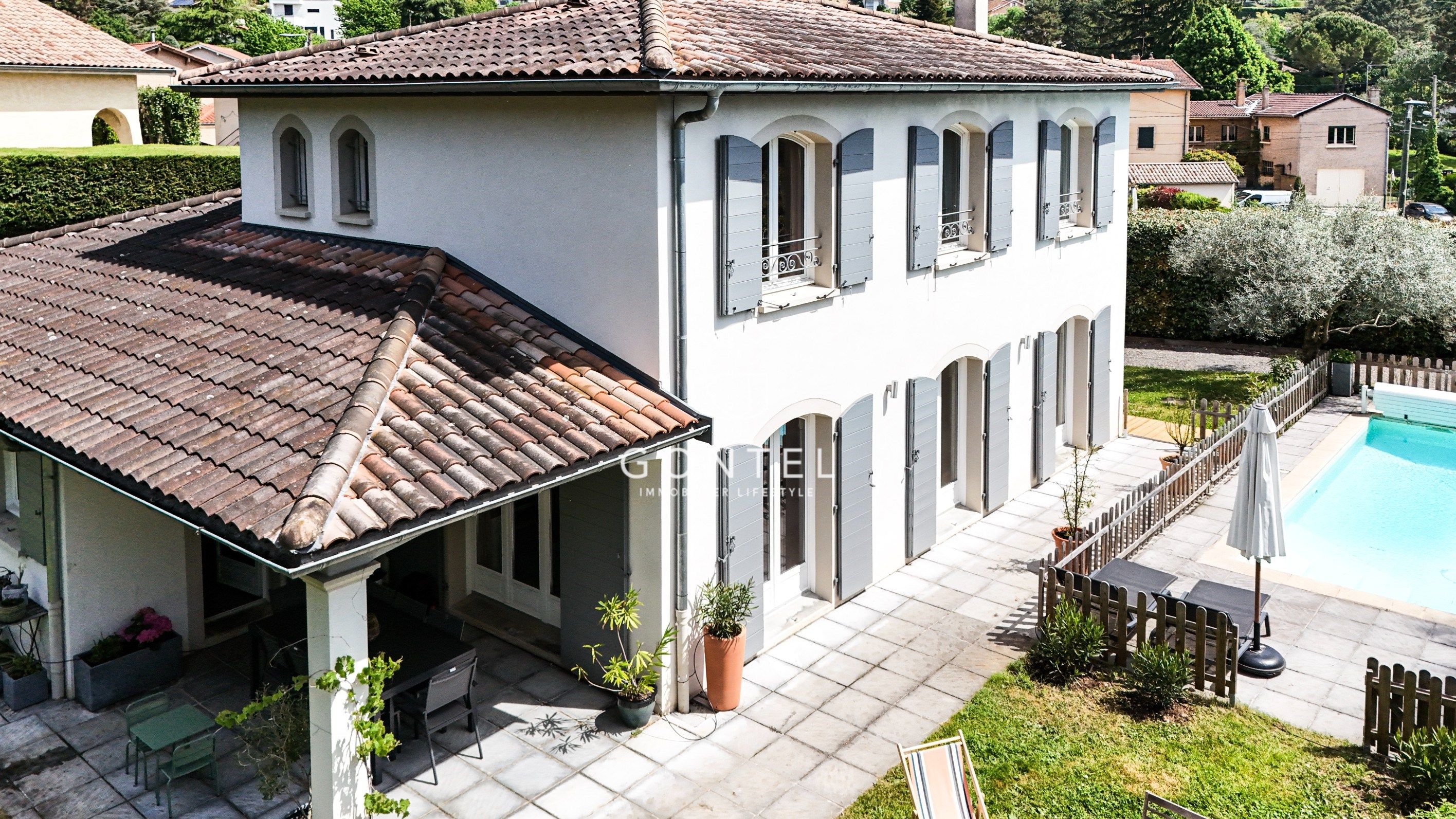 maison 7 Pièces en vente sur ST DIDIER AU MONT D OR (69370)