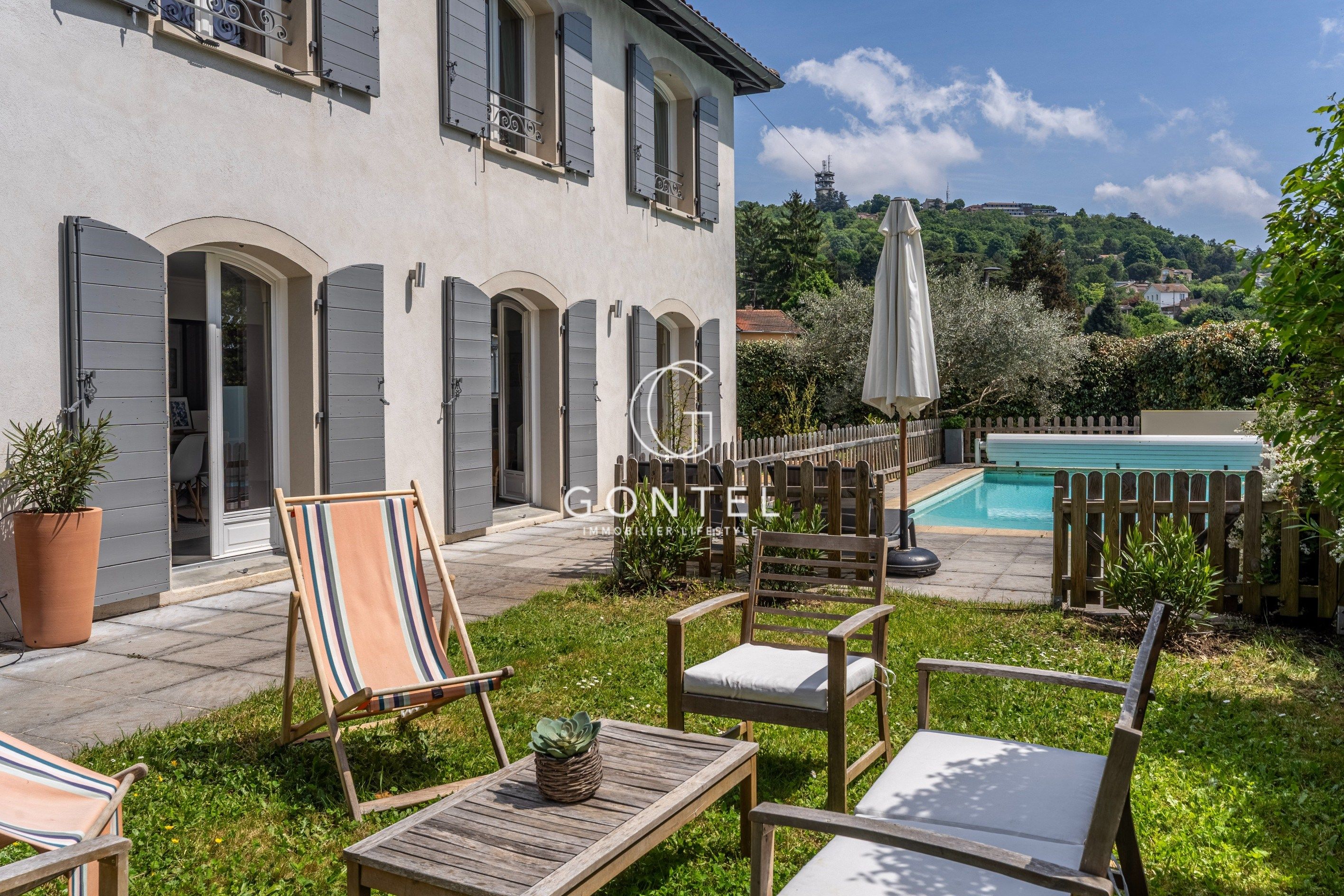 maison 7 Pièces en vente sur ST DIDIER AU MONT D OR (69370)
