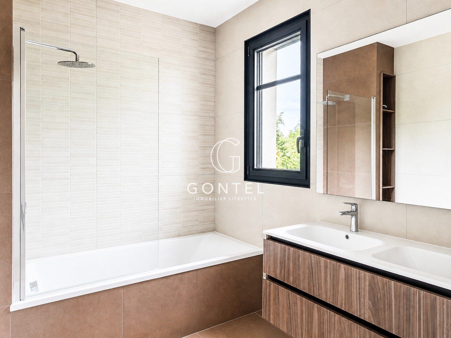 maison 5 Pièces en vente sur ST DIDIER AU MONT D OR (69370)