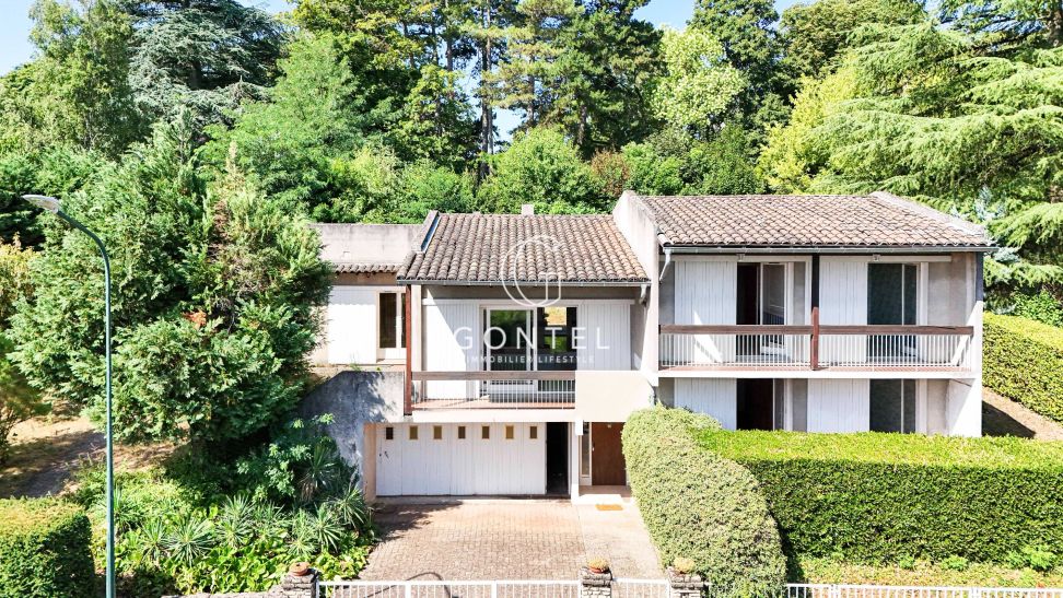 maison 5 Pièces en vente sur ST DIDIER AU MONT D OR (69370)