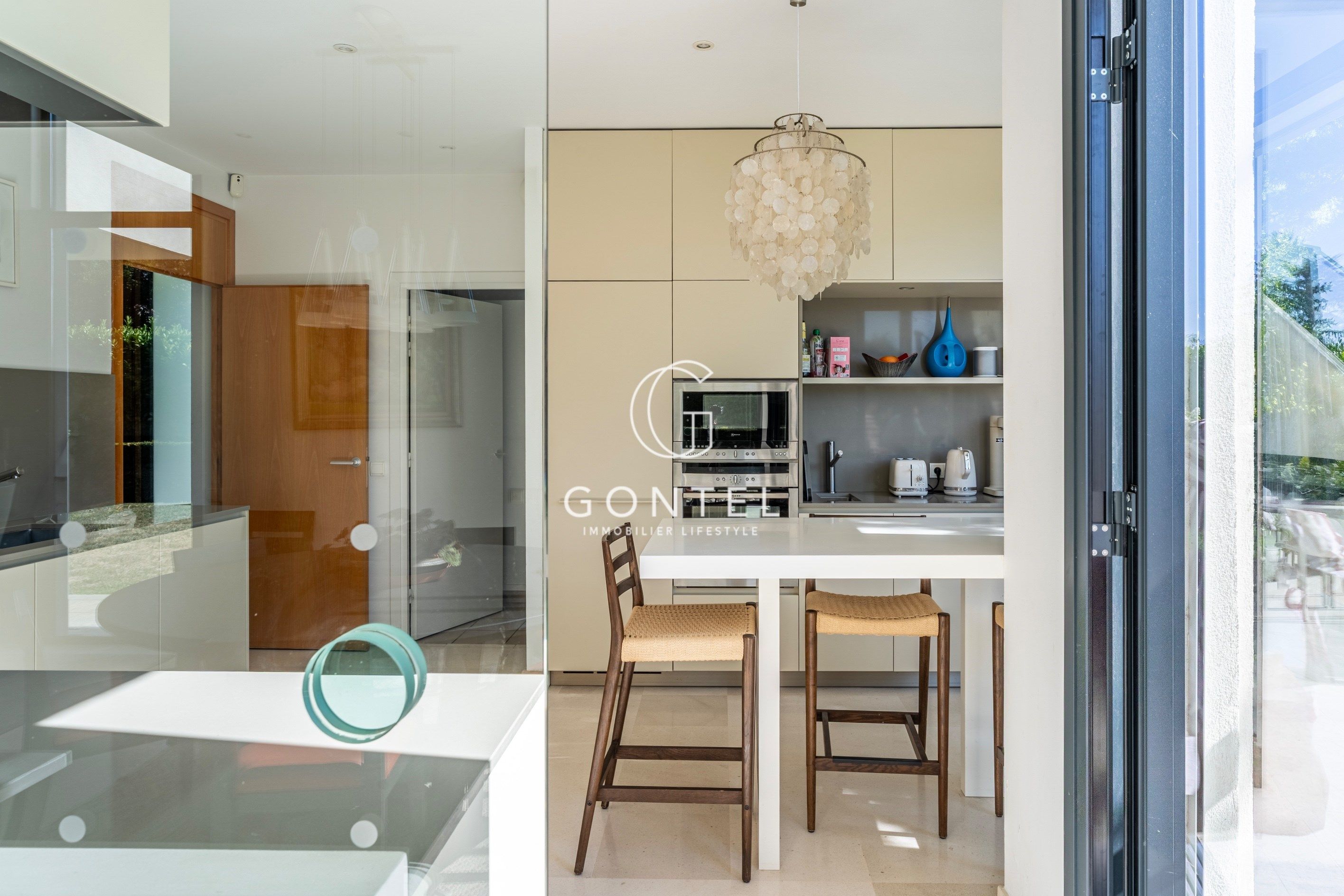 maison 5 Pièces en vente sur ST CYR AU MONT D OR (69450)