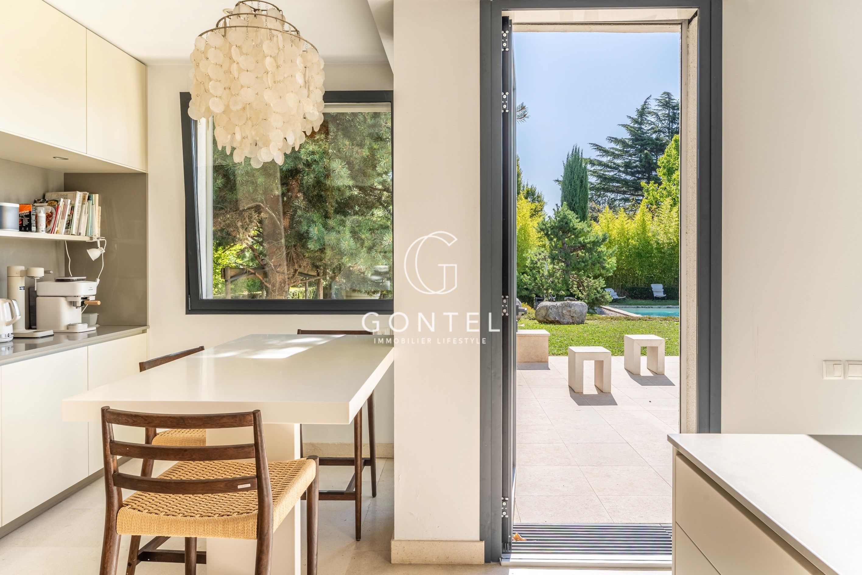 maison 5 Pièces en vente sur ST CYR AU MONT D OR (69450)