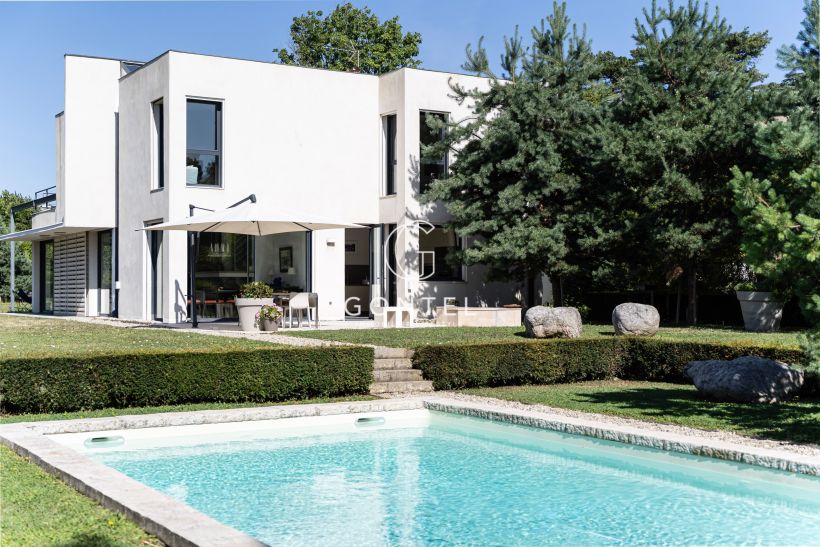 maison 5 Pièces en vente sur ST CYR AU MONT D OR (69450)