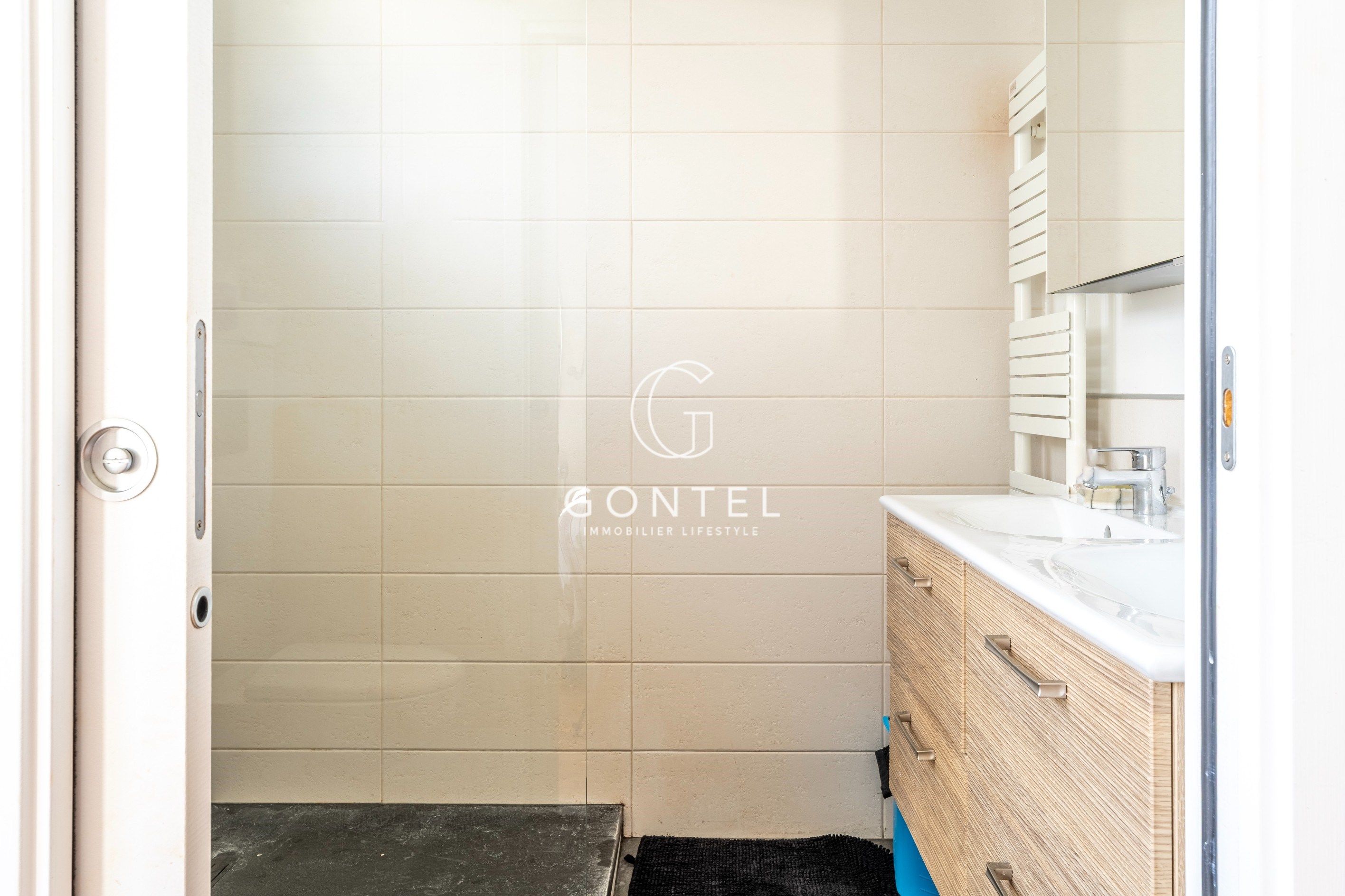 maison 6 Pièces en vente sur ST DIDIER AU MONT D OR (69370)
