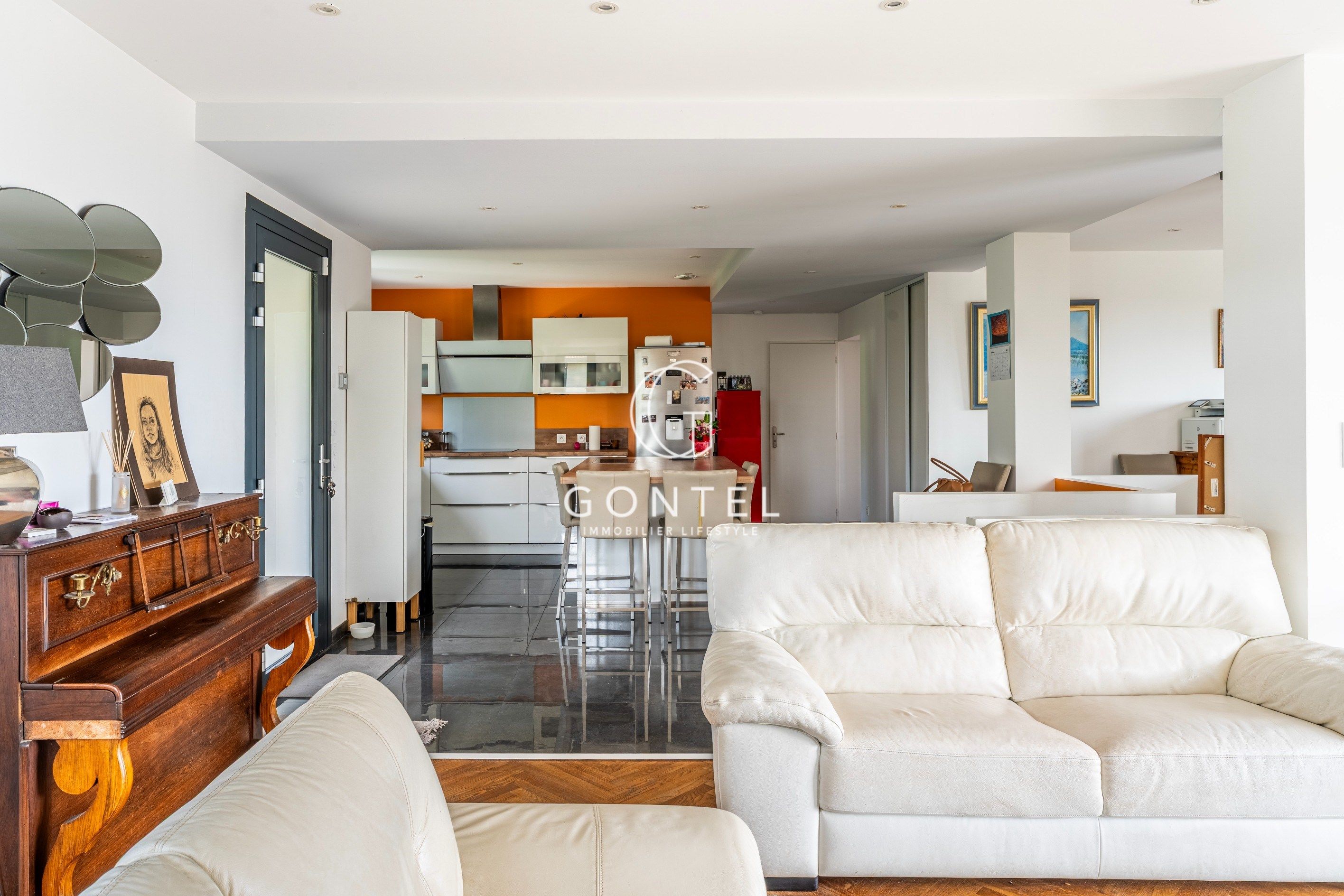 maison 6 Pièces en vente sur ST DIDIER AU MONT D OR (69370)
