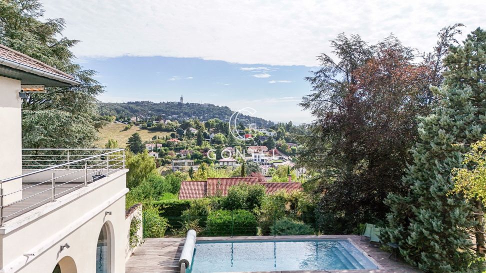 maison 6 Pièces en vente sur ST DIDIER AU MONT D OR (69370)