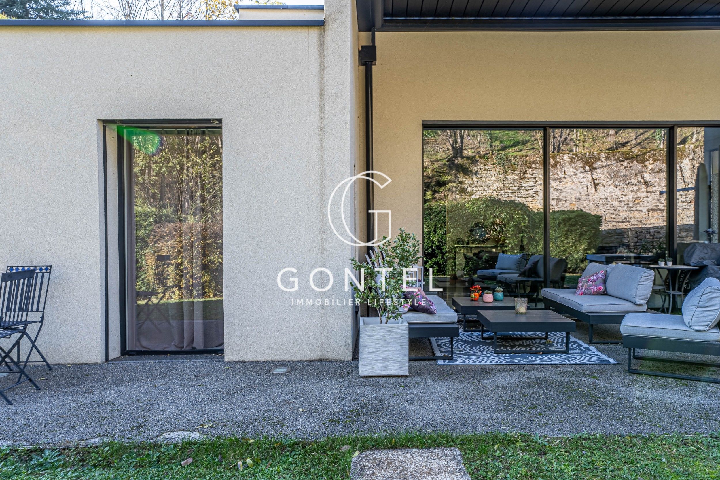 maison 4 Pièces en vente sur ST DIDIER AU MONT D OR (69370)