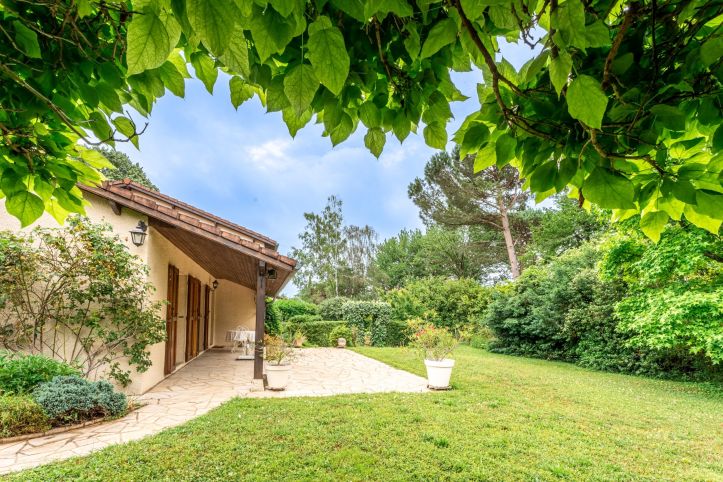 Vente Maison 160&nbsp;m² 5&nbsp;Pièces Saint-Didier-au-Mont-d'Or