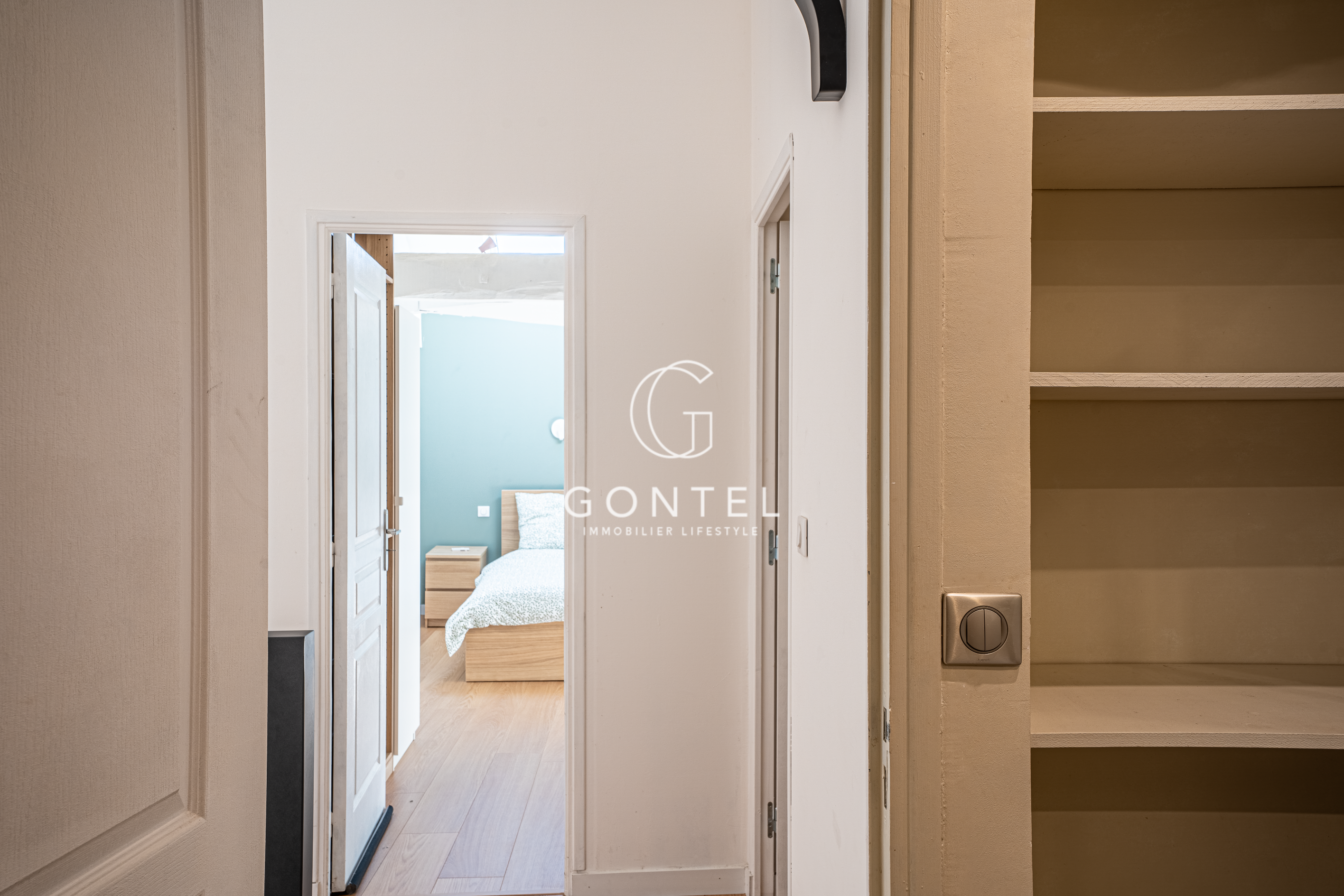 appartement 5 Pièces en vente sur ST CYR AU MONT D OR (69450)