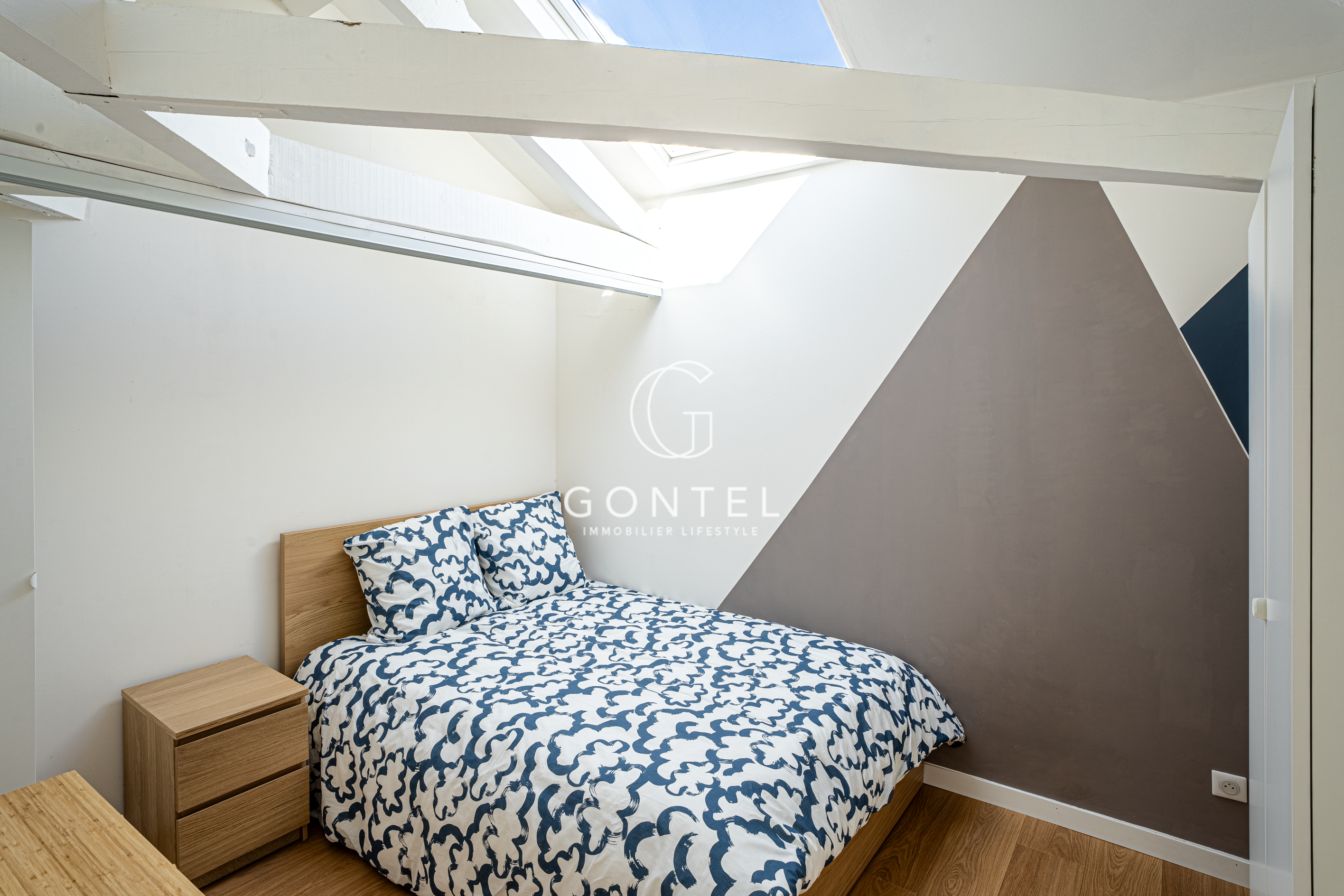 appartement 5 Pièces en vente sur ST CYR AU MONT D OR (69450)