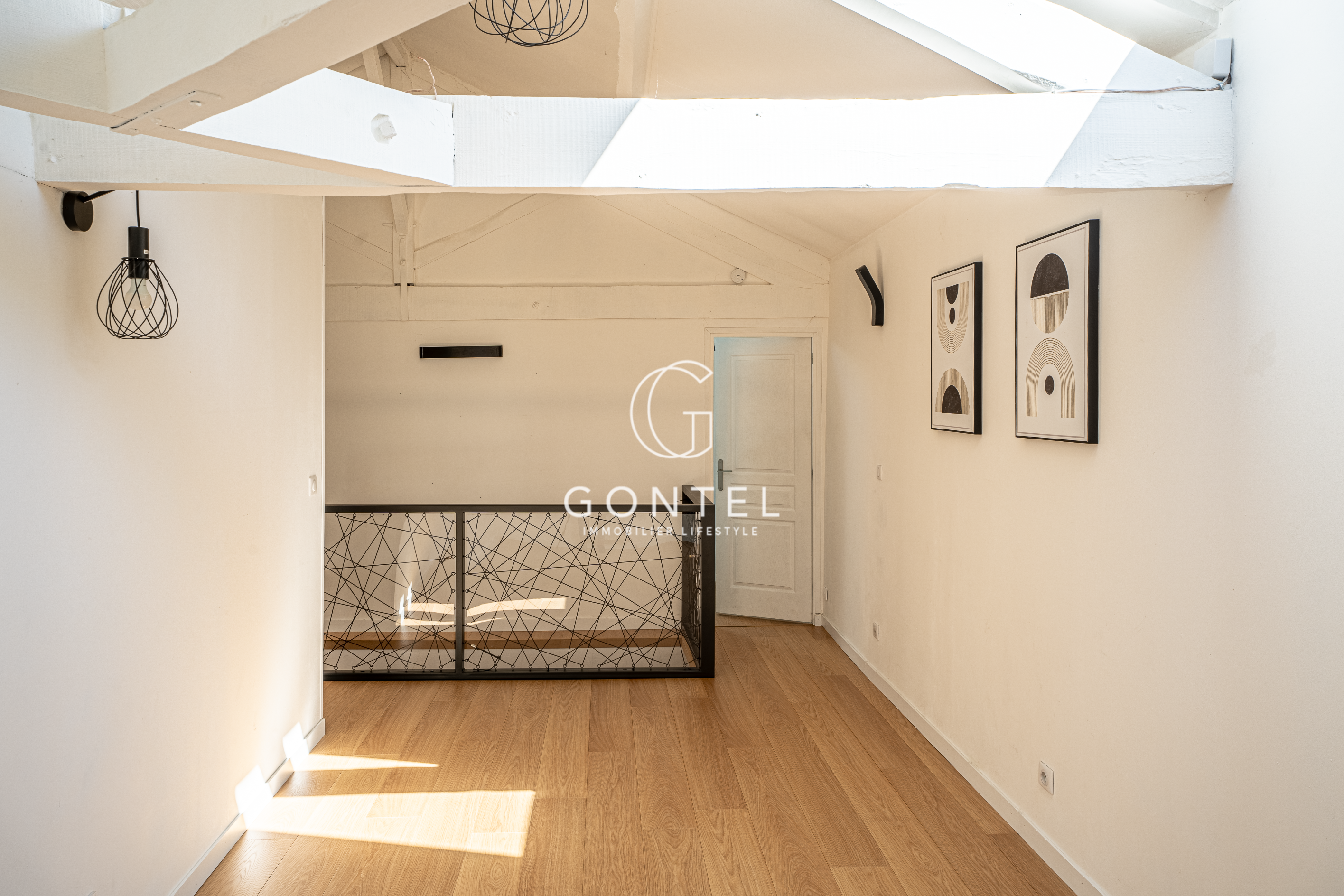 appartement 5 Pièces en vente sur ST CYR AU MONT D OR (69450)